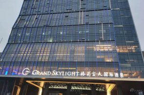【天一美家力作】信豐格蘭云天國(guó)際酒店現(xiàn)代輕奢客房、套房、公區(qū)家具工程項(xiàng)